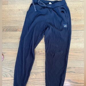 Alo ribbed navy sweatpants!